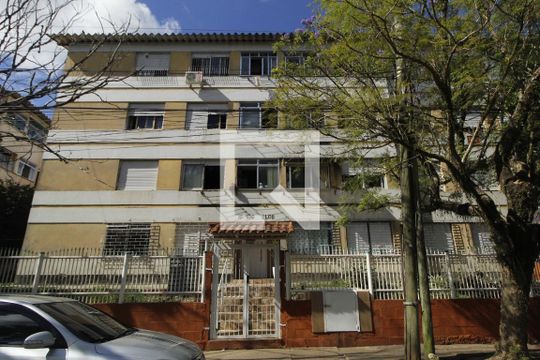 Apartamento à venda com 2 quartos, 69m² em Rubem Berta, Porto Alegre