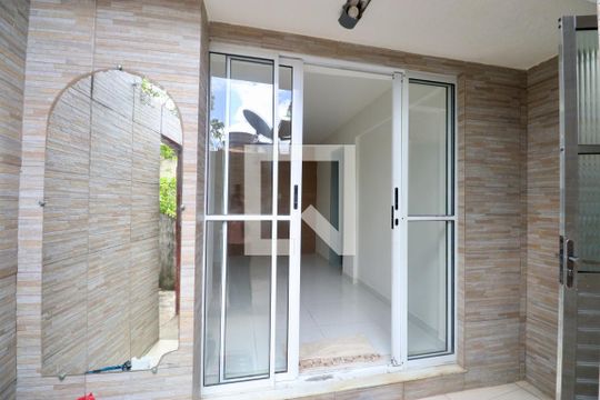 Apartamento para alugar com 2 quartos, 57m² em Barbalho, Salvador