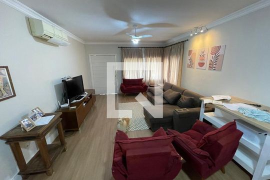 Sala de TV de casa à venda com 3 quartos, 120m² em Santo Andre, São Leopoldo
