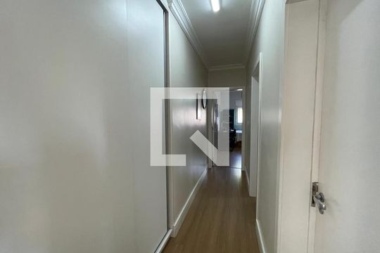 Corredor de casa à venda com 3 quartos, 120m² em Santo Andre, São Leopoldo