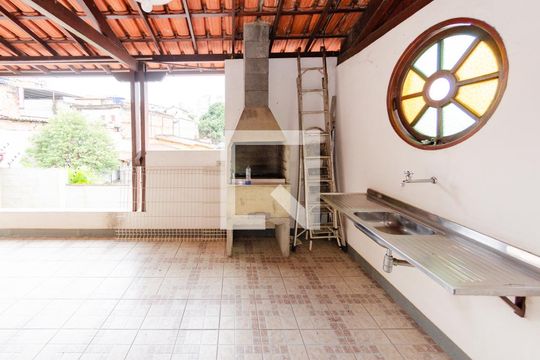 Área de churrasqueira 1 de casa à venda com 4 quartos, 220m² em Jardim America, Belo Horizonte
