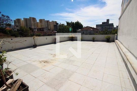 Terraço de casa para alugar com 2 quartos, 349m² em Partenon, Porto Alegre