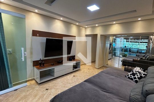 Sala 2 de casa à venda com 5 quartos, 278m² em Parque Capuava, Santo André