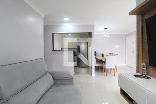 Sala de apartamento para alugar com 1 quarto, 50m² em Cidade Líder, São Paulo
