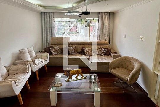 Casa à venda com 4 quartos, 350m² em Parque dos Passaros, São Bernardo do Campo