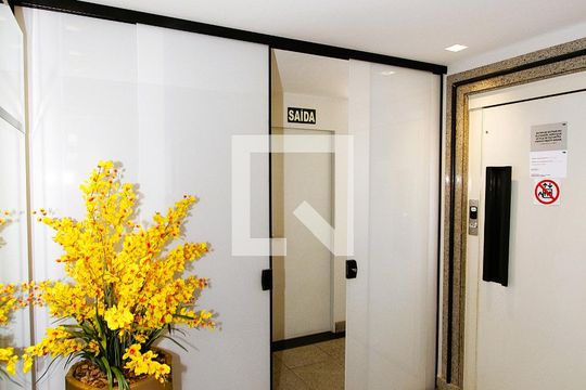 Apartamento à venda com 4 quartos, 220m² em Gutierrez, Belo Horizonte