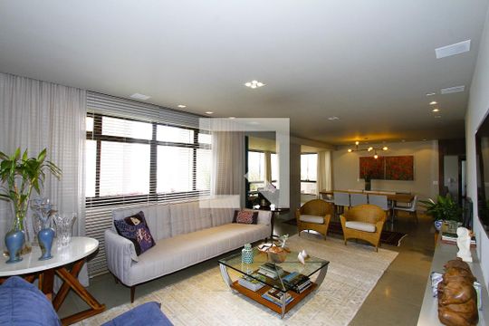 Sala de apartamento à venda com 4 quartos, 220m² em Gutierrez, Belo Horizonte