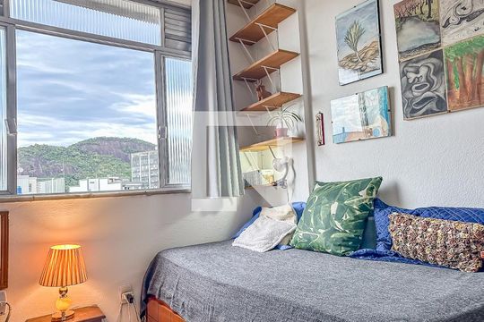 Quarto  de kitnet/studio à venda com 1 quarto, 18m² em Botafogo, Rio de Janeiro