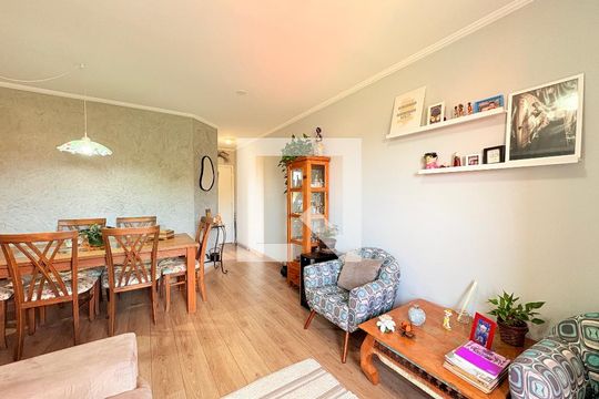 Sala de apartamento à venda com 3 quartos, 75m² em Parque Eloy Chaves, Jundiaí