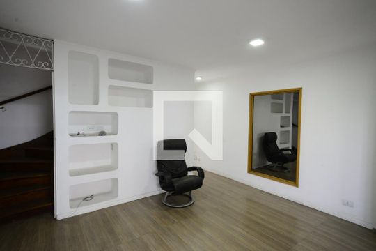 Casa à venda com 2 quartos, 200m² em Vila Mariana, São Paulo