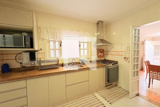 Cozinha de casa à venda com 3 quartos, 200m² em Vila de Vecchi, Jundiaí