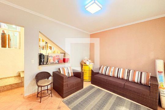 Sala  de casa à venda com 3 quartos, 200m² em Vila de Vecchi, Jundiaí
