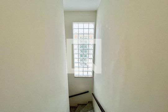 Escada de casa à venda com 3 quartos, 140m² em Parque Mandaqui, São Paulo