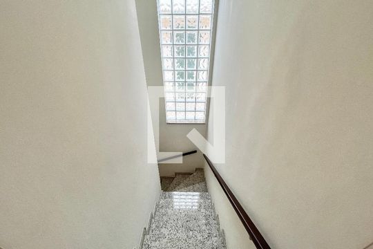 Escada de casa à venda com 3 quartos, 140m² em Parque Mandaqui, São Paulo