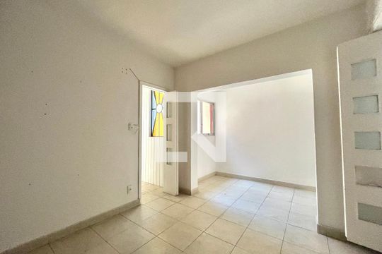 Suite de casa à venda com 3 quartos, 136m² em Vila da Saúde, São Paulo