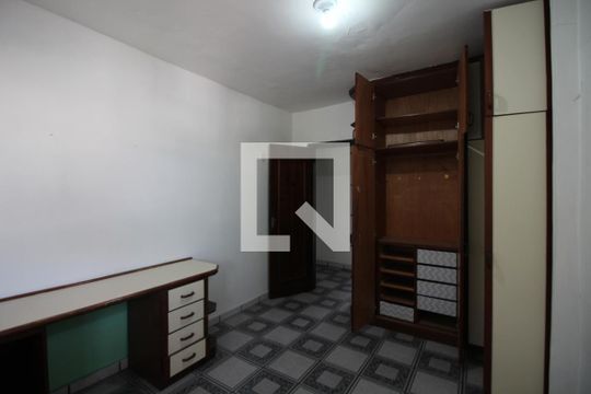 Quarto 2 de casa à venda com 5 quartos, 400m² em Taquara, Rio de Janeiro