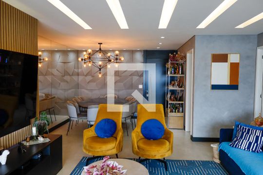 sala de apartamento para alugar com 3 quartos, 113m² em Vila Osasco, Osasco