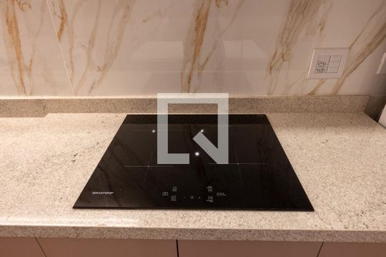 Cozinha de kitnet/studio para alugar com 1 quarto, 29m² em Vila Clementino, São Paulo