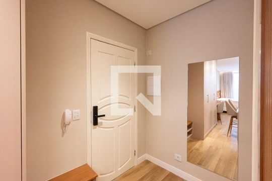 Entrada de kitnet/studio para alugar com 1 quarto, 29m² em Vila Clementino, São Paulo