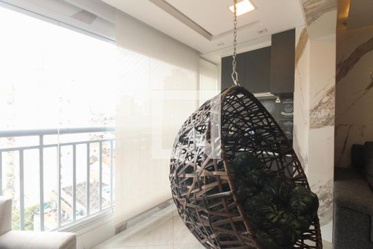 Varanda  de apartamento à venda com 2 quartos, 75m² em Vila Carrão, São Paulo