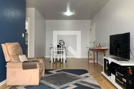 Sala de apartamento à venda com 2 quartos, 93m² em Industrial, Novo Hamburgo