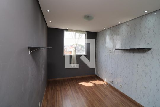 Sala de apartamento para alugar com 2 quartos, 45m² em Vila Alpina, São Paulo