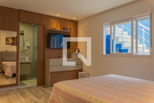 Suíte 1 de casa à venda com 2 quartos, 230m² em Nova Petrópolis, São Bernardo do Campo