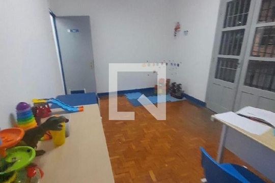 Casa à venda com 3 quartos, 150m² em Jardim Oriental, São Paulo