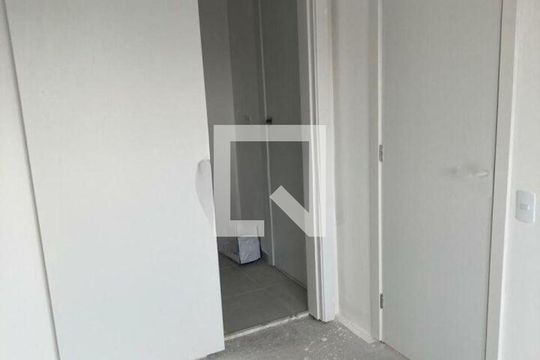 Apartamento para alugar com 2 quartos, 39m² em Vila Olímpia, São Paulo