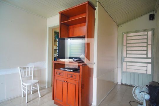 Sala 2 de casa à venda com 4 quartos, 130m² em Rincão, Novo Hamburgo