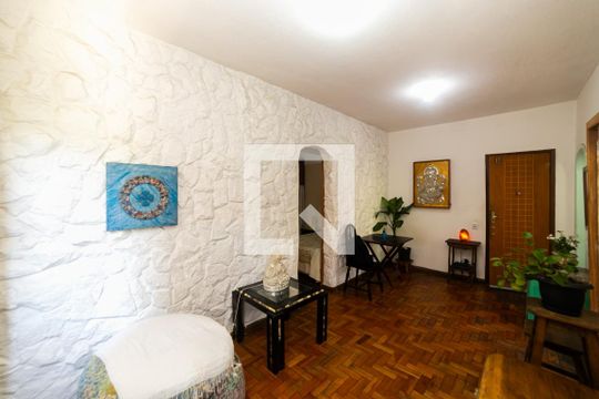 Sala de apartamento à venda com 1 quarto, 68m² em Lagoinha, Belo Horizonte