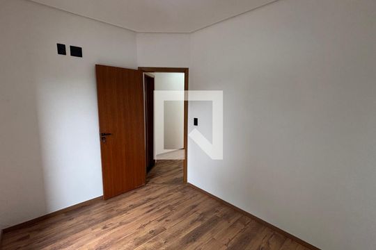 Quarto 1 de apartamento à venda com 2 quartos, 40m² em Vila Metalúrgica, Santo André
