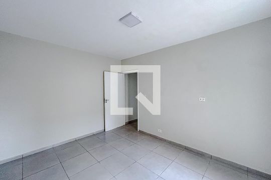 Quarto 1 de casa para alugar com 2 quartos, 80m² em Vila Formosa, São Paulo