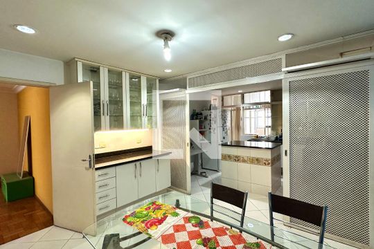 Cozinha de apartamento para alugar com 4 quartos, 300m² em Copacabana, Rio de Janeiro