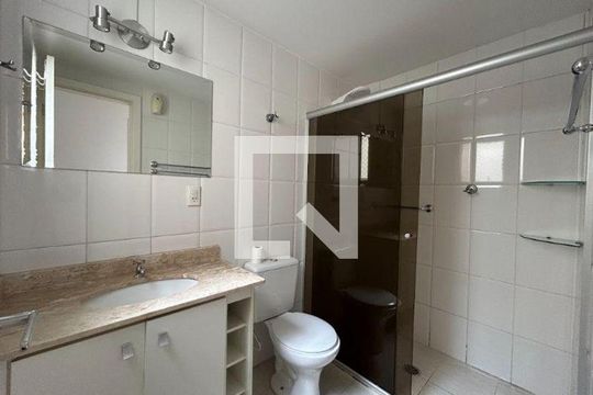 Apartamento à venda com 2 quartos, 55m² em Jardim Ester Yolanda, São Paulo