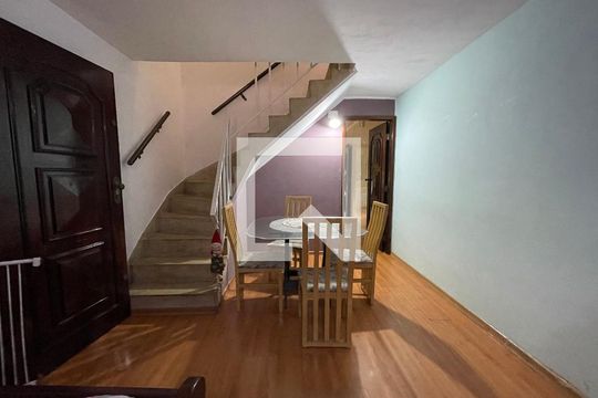 Sala de casa à venda com 2 quartos, 140m² em Jardim Esmeralda, São Paulo