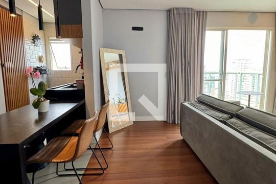 Sala de apartamento à venda com 2 quartos, 80m² em Paraíso, São Paulo