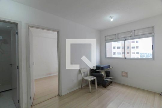 Sala/Cozinha de apartamento à venda com 2 quartos, 34m² em Fazenda da Juta, São Paulo