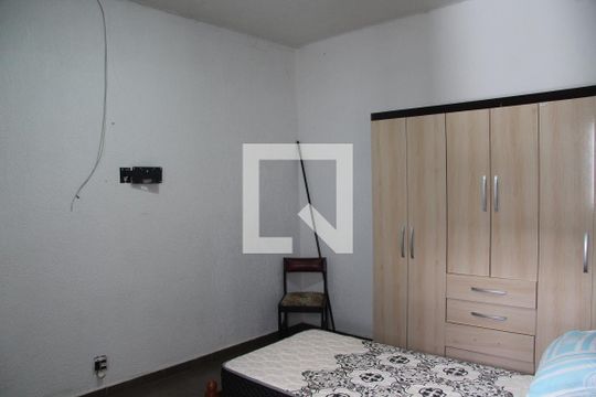 Suíte  de casa à venda com 2 quartos, 260m² em Vila Endres, Guarulhos