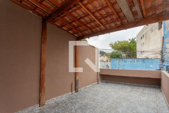 Varanda de casa à venda com 2 quartos, 120m² em Vila Baby, São Paulo