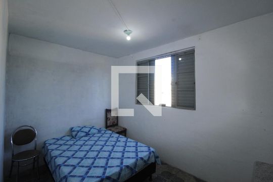 Quarto 2 de apartamento para alugar com 2 quartos, 45m² em Rubem Berta, Porto Alegre