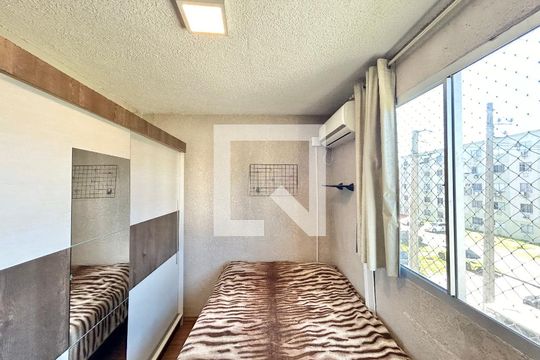 Quarto  de apartamento à venda com 2 quartos, 40m² em Santos Dumont, São Leopoldo