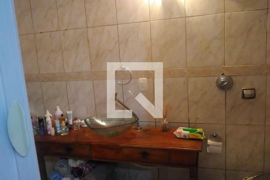 Casa à venda com 4 quartos, 225m² em Vila Nova Santa Luzia, São Bernardo do Campo