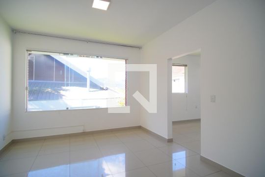 Sala de Jantar de casa para alugar com 4 quartos, 240m² em Hamburgo Velho, Novo Hamburgo