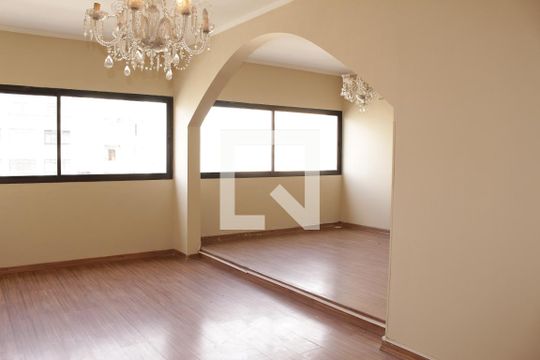 sala  de apartamento para alugar com 2 quartos, 143m² em Vila Buarque, São Paulo