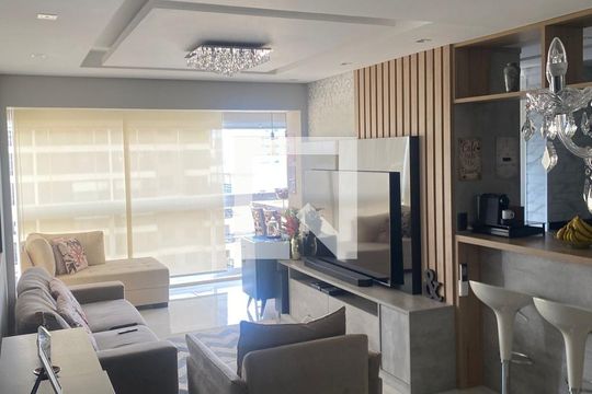 Sala de apartamento à venda com 2 quartos, 81m² em Bethaville I, Barueri