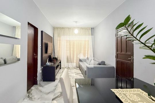 Casa 2 - Sala de casa à venda com 3 quartos, 400m² em Sagrada Família, Belo Horizonte