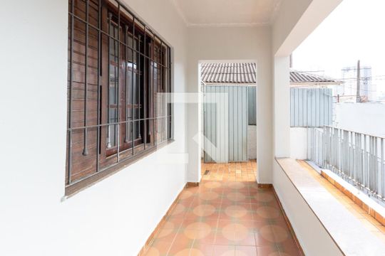 Entrada de casa à venda com 2 quartos, 320m² em Jardim São Paulo, Guarulhos
