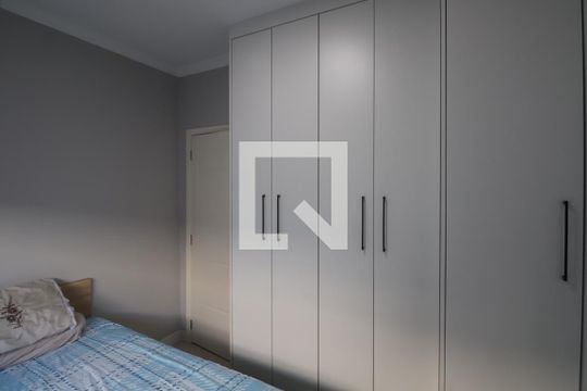 Quarto 1 de casa para alugar com 4 quartos, 180m² em Marechal Rondon, Canoas