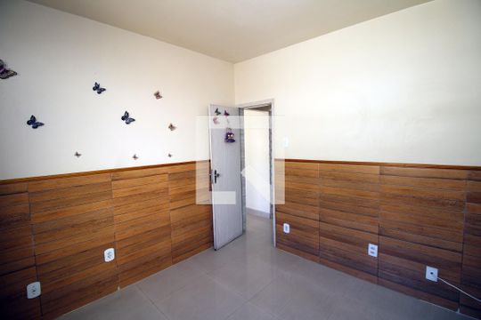 Quarto 1 de casa à venda com 2 quartos, 300m² em Irajá, Rio de Janeiro